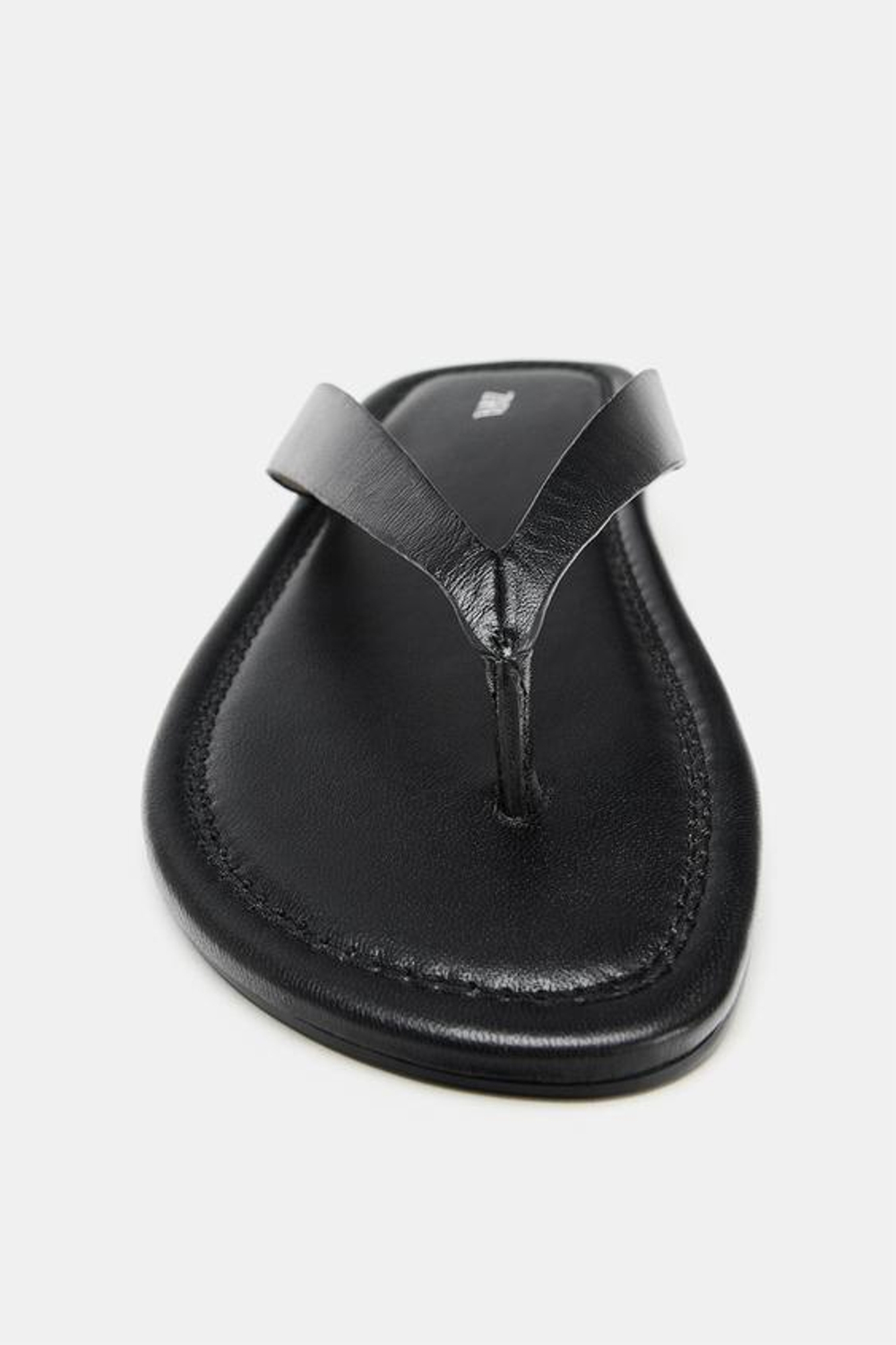 ZARA КОЖАНЫЕ САНДАЛИИ НА ПЛОСКОЙ ПОДОШВЕ, ЧЕРНЫЙ