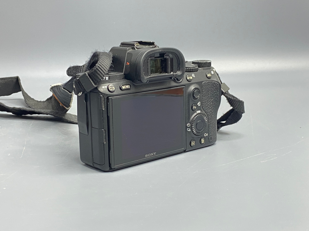 Sony A7 III