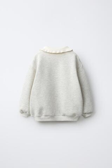 ZARA ТОЛСТОВКА С ВОРОТНИКОМ ПОЛО И СОБАКОЙ, СЕРЫЙ МЕЛАНЖ