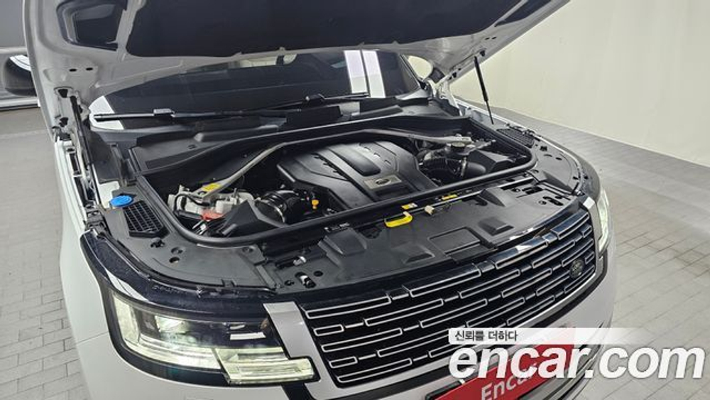 Land Rover Range Rover P530 Autobiography — 2023