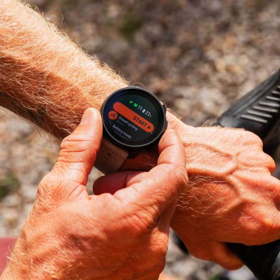 Спортивные часы Suunto Race S Gravel Gray SS051014000