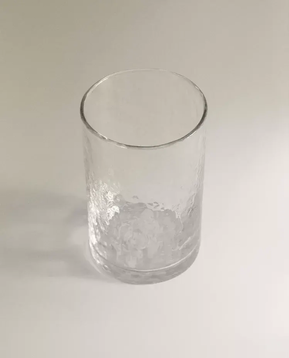 ZARA HOME СТАКАН ИЗ СТЕКЛА АСИММЕТРИЧНОЙ ФОРМЫ ДЛЯ ПРОХЛАДИТЕЛЬНЫХ НАПИТКОВ