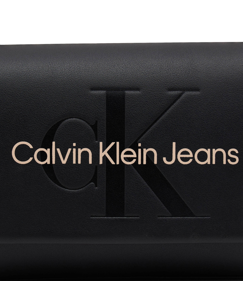 Сумка-мессенджер CALVIN KLEIN JEANS - черный(K60K607198)