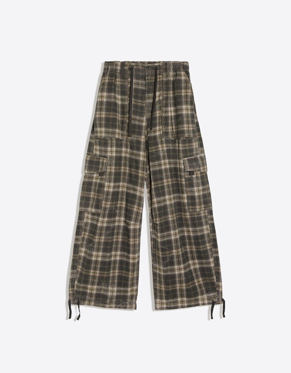 Женские брюки-карго парашюты в клетку - BERSHKA