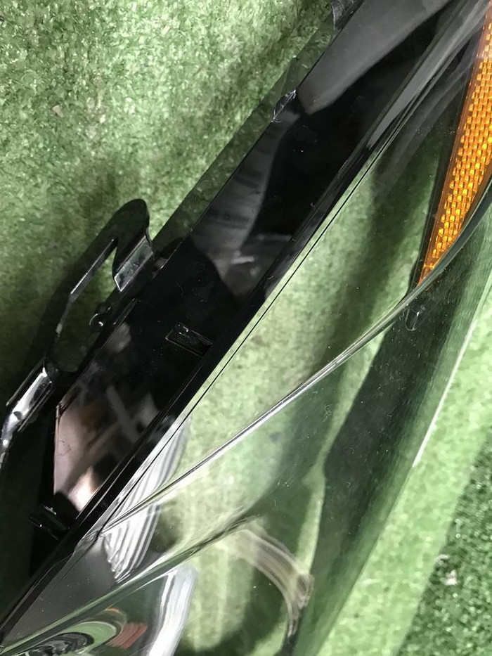 Стекло фары правое Lexus NX 1 (2014-2017) Full LED