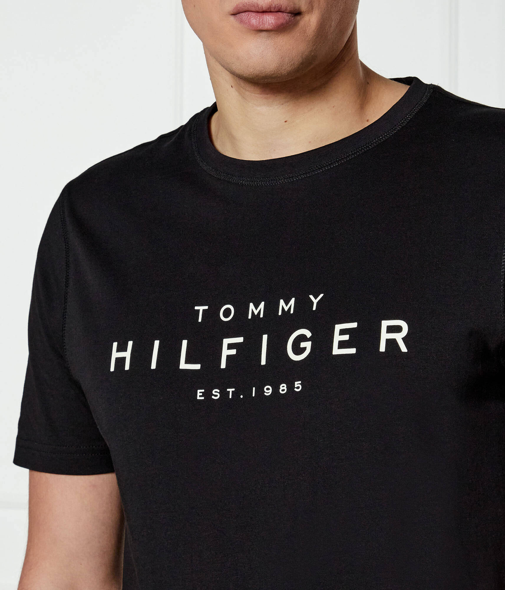Футболка Tommy Hilfiger - черный(MW0MW37448)
