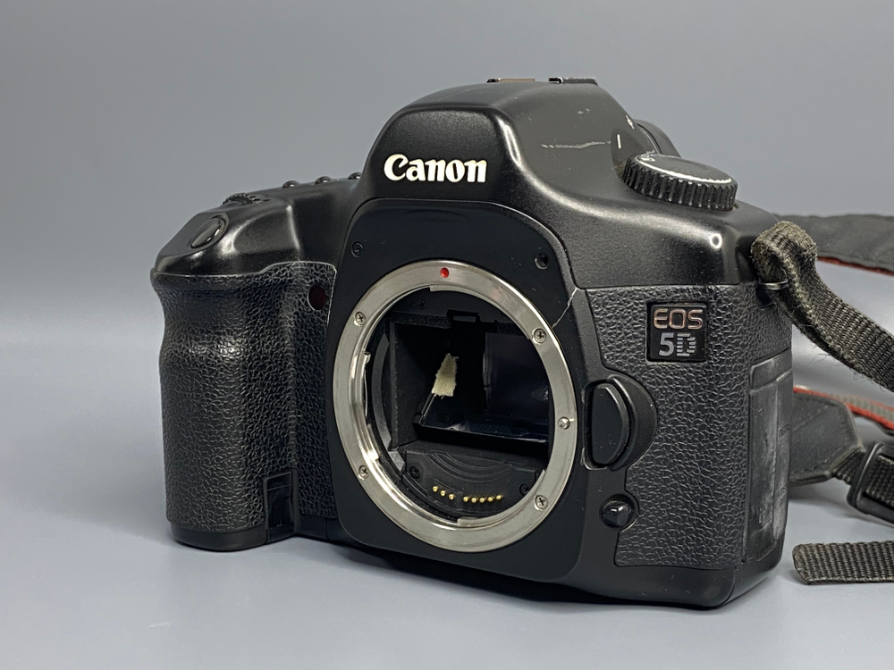 Canon EOS 5D Classic — проблема с зеркалом