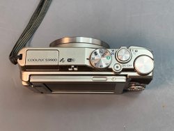 Nikon Coolpix S9900