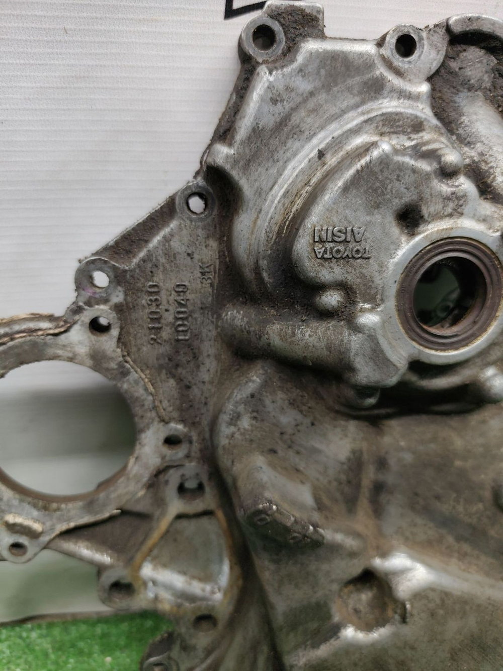 Кожух ремня ГРМ Toyota Ist, I 2002 с пробегом