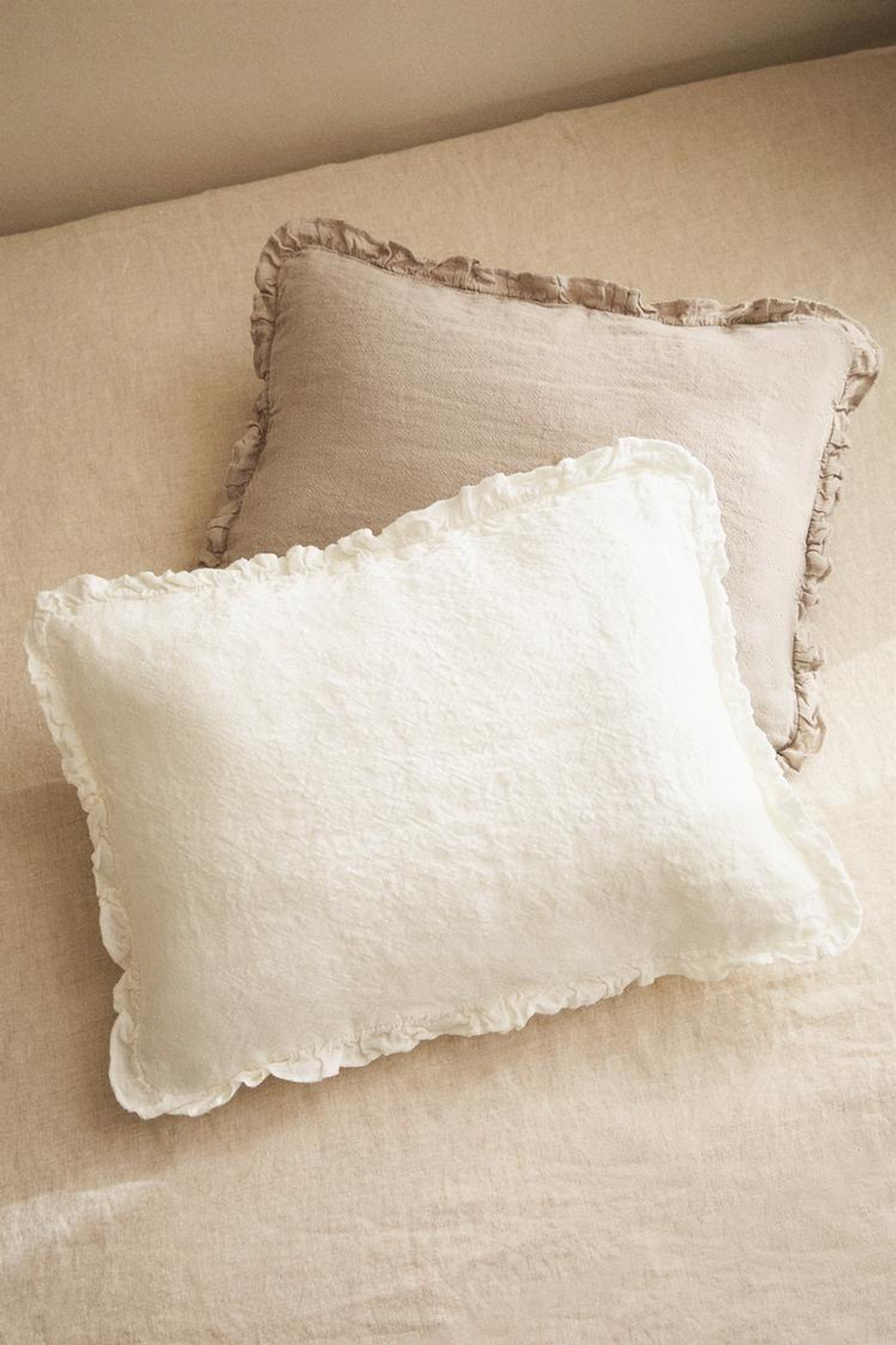 ZARA HOME ЛЬНЯНОЙ ЧЕХОЛ ДЛЯ ДЕКОРАТИВНОЙ ПОДУШКИ, БЕЛЫЙ