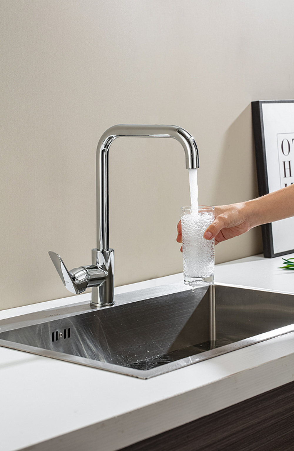Смеситель для кухни Aquatek Вега AQ1081CR Хром