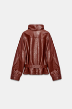 КУРТКА ИЗ ИСКУССТВЕННОЙ КОЖИ С РЕМНЕМ — ZARA