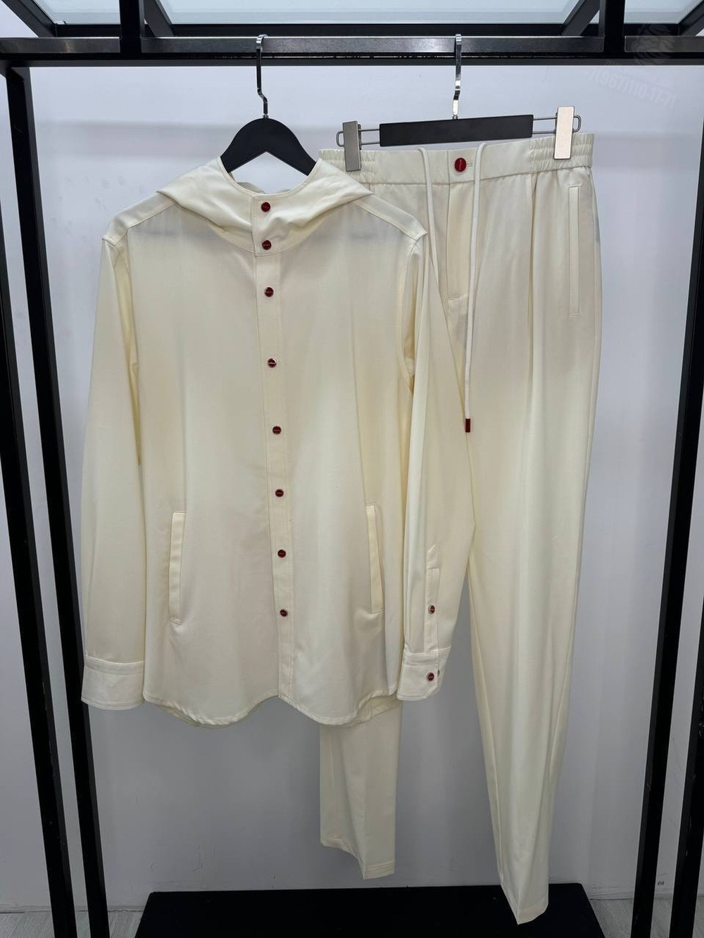 Прогулочный костюм Kiton