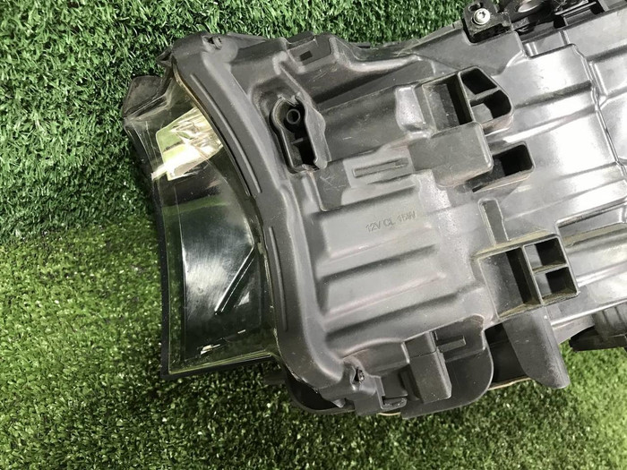Фара правая BMW 7er G11 G12 (2015-2019) Adaptive LED
