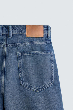 ZARA ДЖИНСЫ STRAIGHT FIT С ВОЩЕНЫМ ЭФФЕКТОМ, ВЫЦВЕТШИЙ СИНИЙ