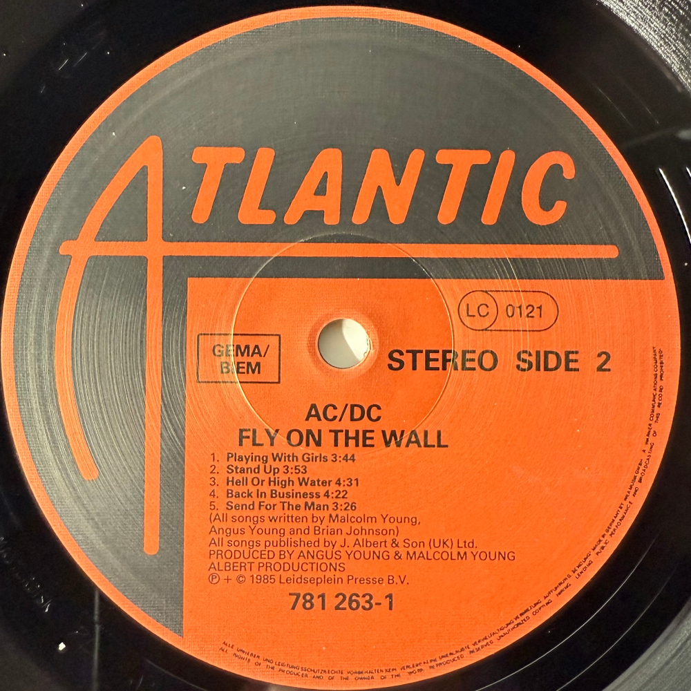 AC/DC - Fly On The Wall (Германия 1985г.)