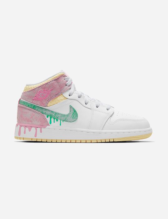 Air Jordan 1 Mid 