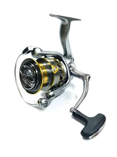 Безынерционная катушка Ryobi Virtus Feeder 4000 + смазка и леска