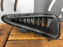 Решетка переднего бампера Toyota Camry (XV50) 14-18 Б/У Оригинал 5212733060