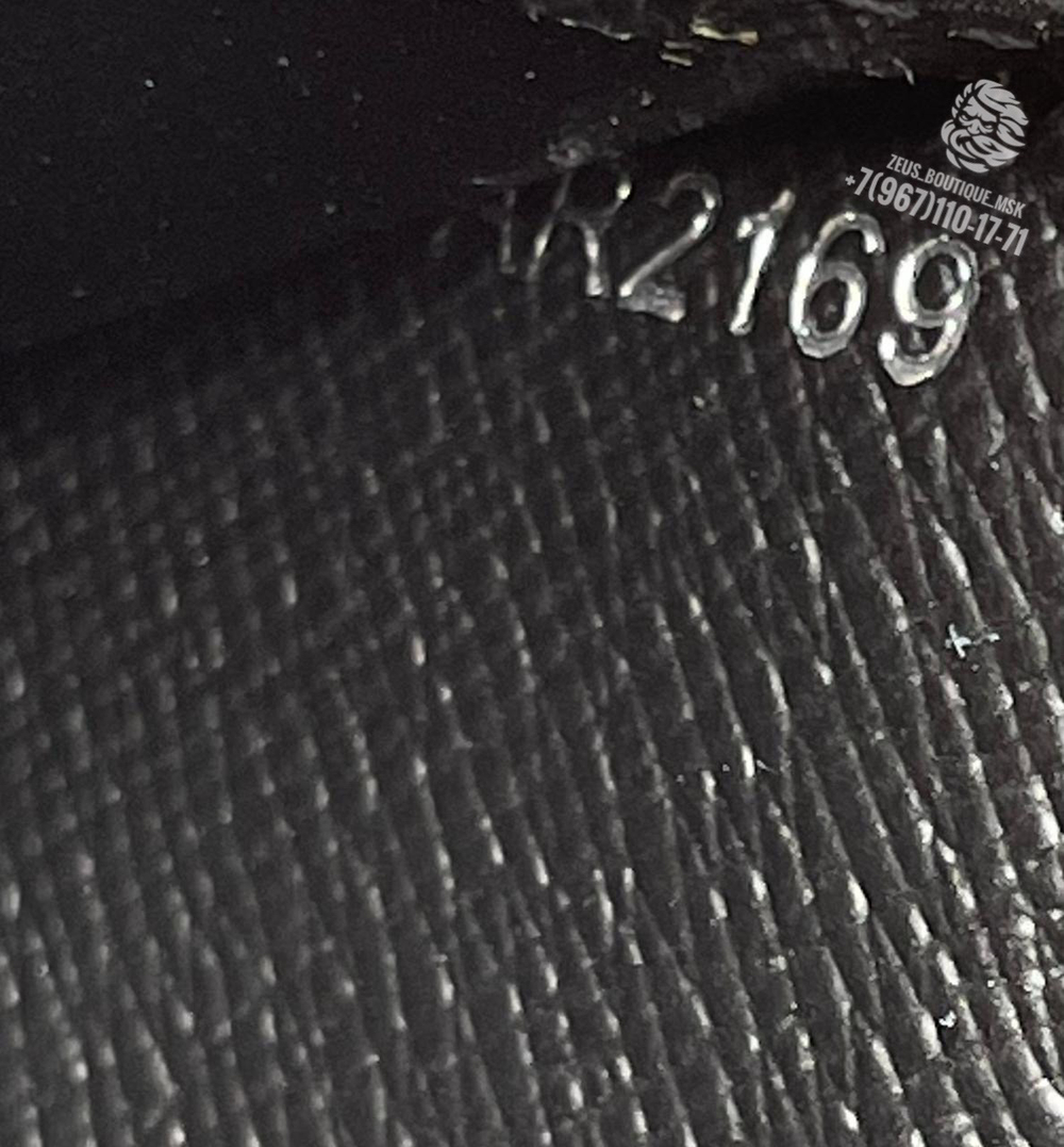 Бумажник Louis Vuitton Brazza