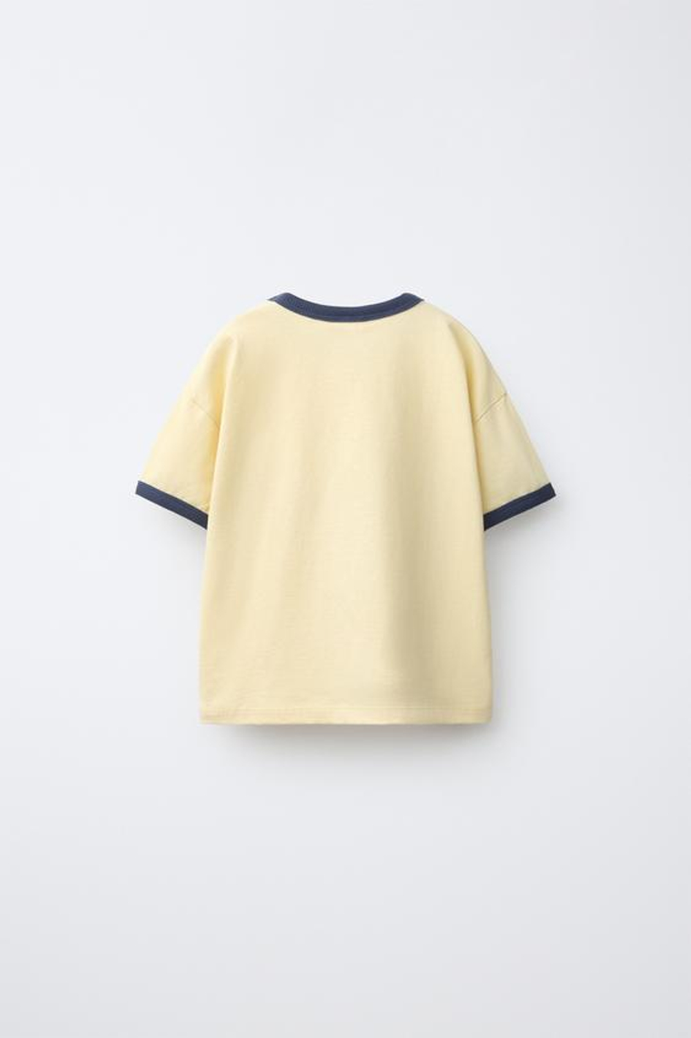 ZARA ФУТБОЛКА С ПРИНТОМ THE BEATLES ™ YELLOW SUBMARINE, СВЕТЛО-ЖЕЛТЫЙ