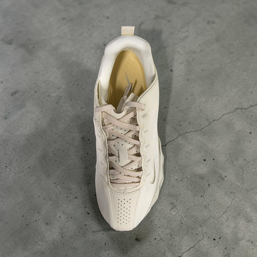 Nike Ava Rover Phantom • Light Bone
