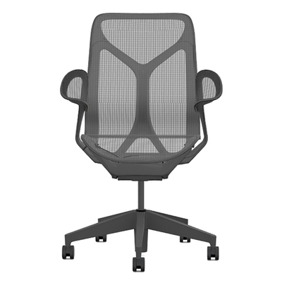 Кресло Herman Miller Cosm, средняя спинка, цвет Graphite, подлокотники «лепестки» (Leaf)