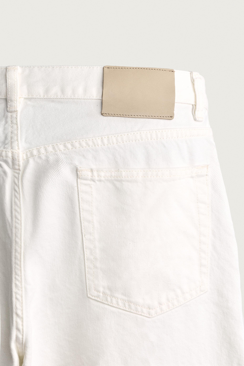 ДЖИНСЫ STRAIGHT FIT — ZARA · 8062/430