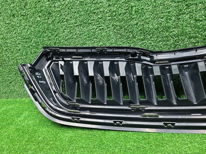 Решетка радиатора Skoda Rapid 2 (2020-2023)