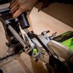Торцовочная пила акк. Greenworks GD24MS216, 24V, б/щ, 4800 об/мин, 216x30мм,рез 65х310мм,1х2Ач,ЗУ (1501707UA)