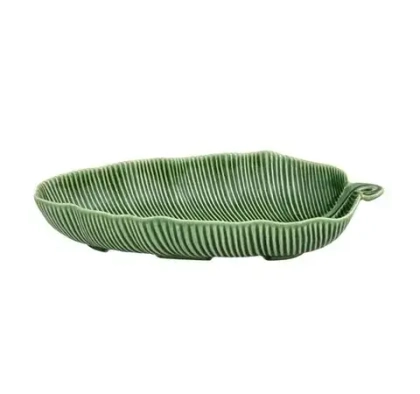 Блюдо-лист глубокое Bordallo Pinheiro Banana (39.5 x 20 см)