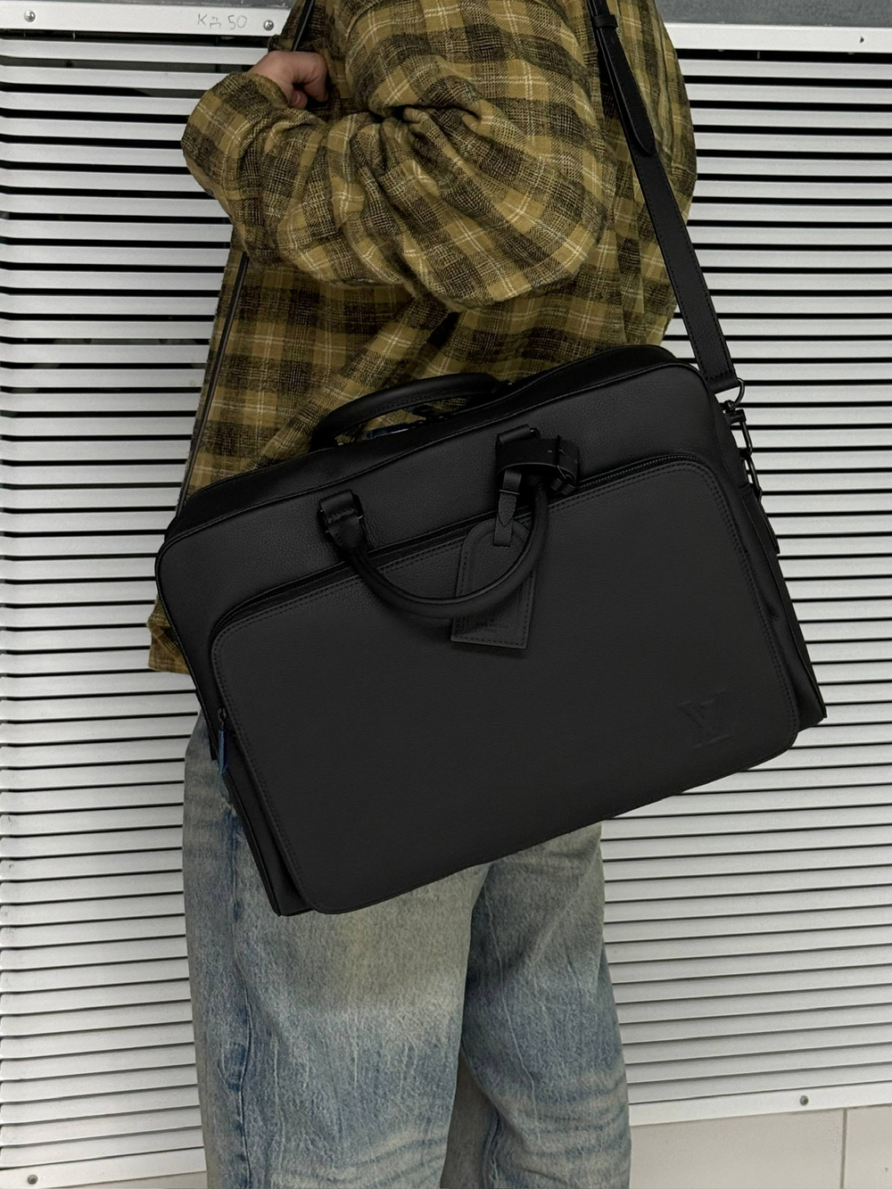 Портфель Louis Vuitton
