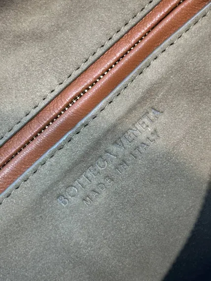 Сумка Bottega Veneta "Veneta"