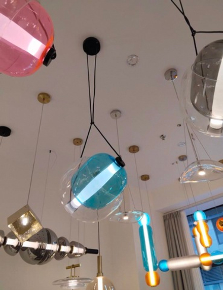 Pendant design lamp Capsula by Brokis