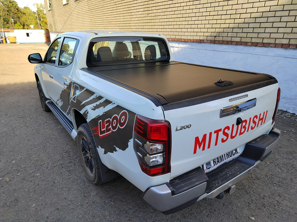 Механическая сдвижная роллета для Mitsubishi L200 2015-2023