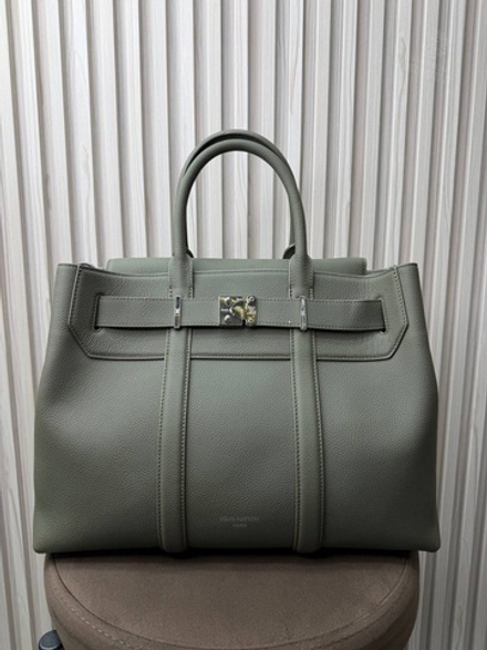 Деловая сумка через плечо Louis Vuitton Georges Tote MM