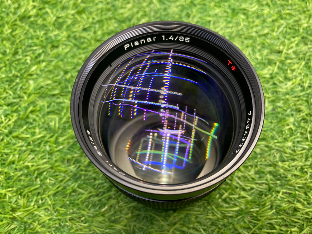 Carl Zeiss Planar T* 85mm 1.4 C/Y