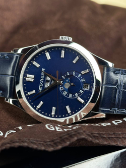 Часы Patek Philippe Annual Calendar 5396G-017