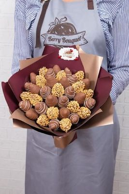 Букет из клубники в шоколаде Classic Шоколадный презент