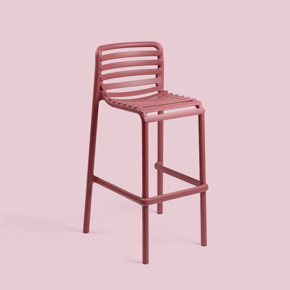 Стул пластиковый барный Nardi Doga Stool, марсала