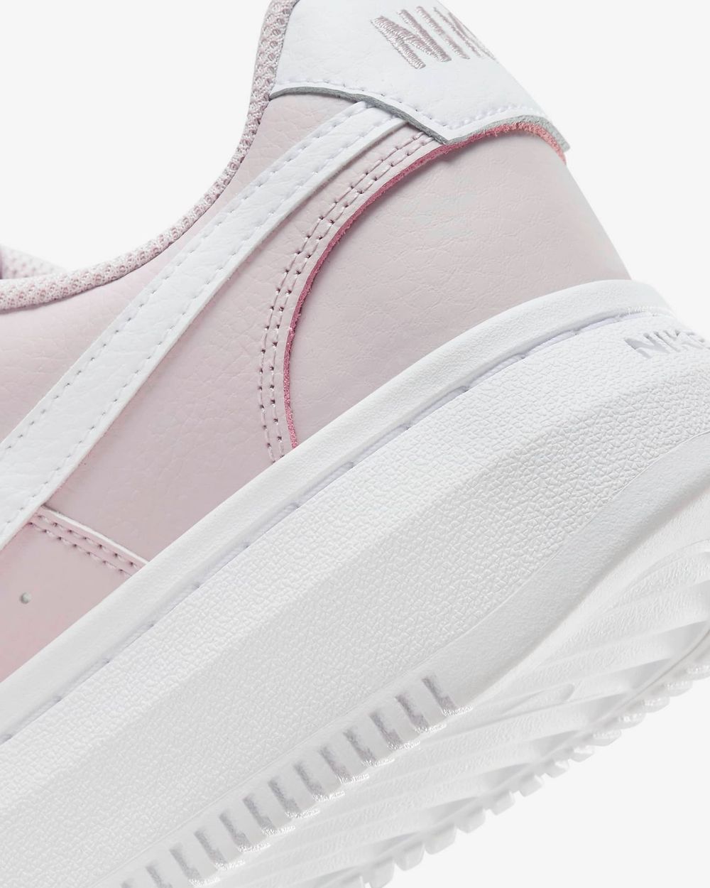 Кроссовки женские NIKE W NIKE COURT VISION ALTA