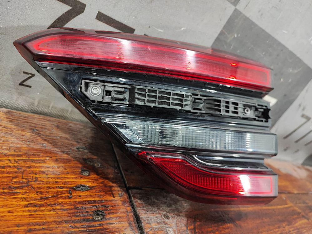 Фонарь задний правый Chery Tiggo 4 17-23 Б/У Оригинал 605000116AA