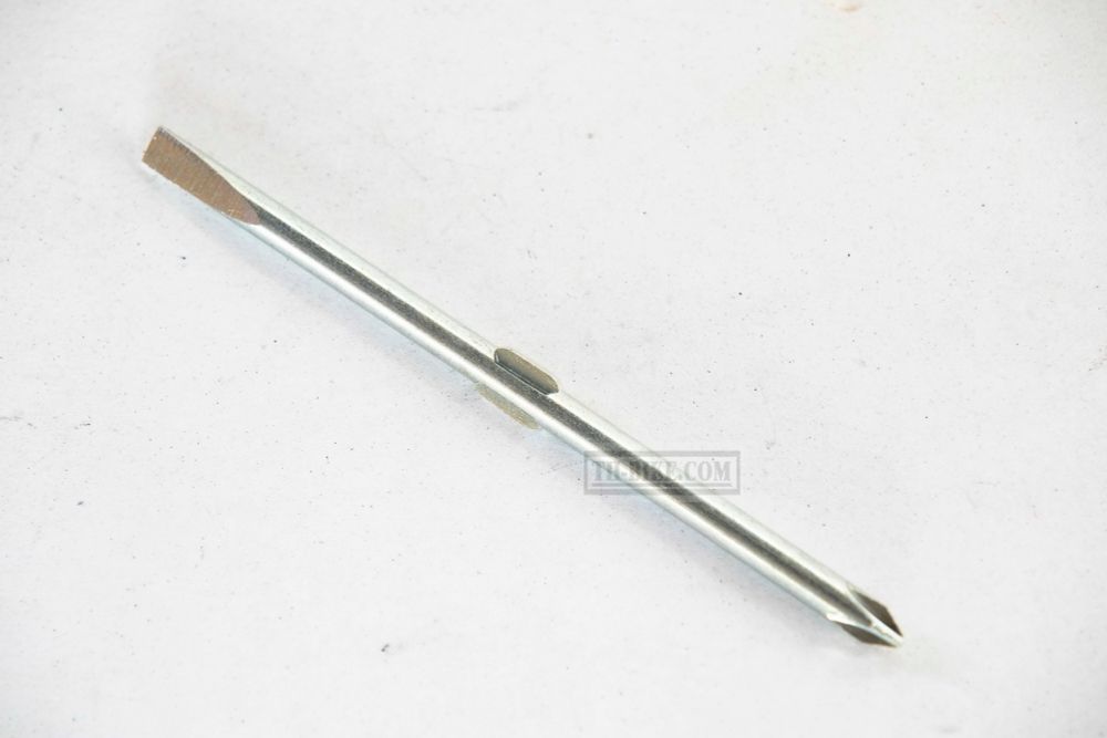 89102-538-000. DRIVER, SCREW (NO.2 + -). HONDA