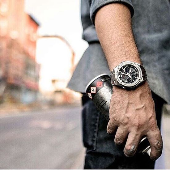 Наручные часы Casio G-Shock GST-W110D-1A