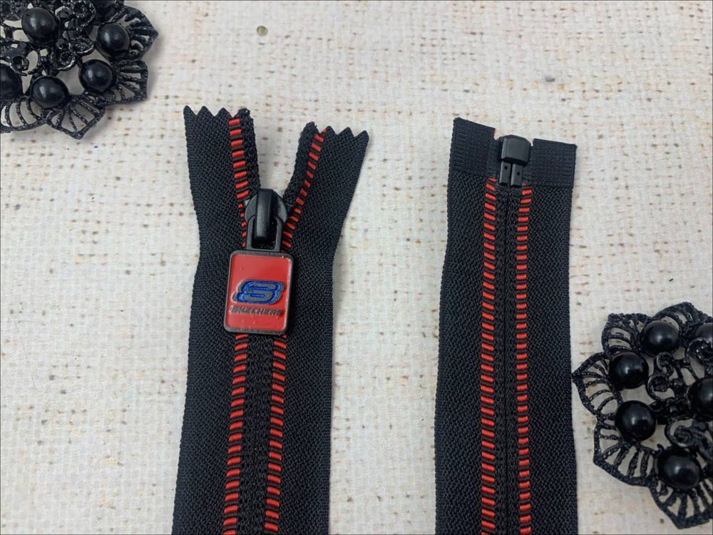 Молния спираль потайная, Т5, L 80 см, чёрный с красным