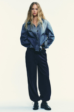 БАЗОВЫЕ ПРЯМЫЕ БРЮКИ ИЗ ФУТЕРА С РЕГУЛИРУЕМЫМИ МАНЖЕТАМИ — ZARA
