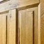 Фото межкомнатной двери массив дуба с сучком Дверцов Авиано глухая тон 17 в деталях №7