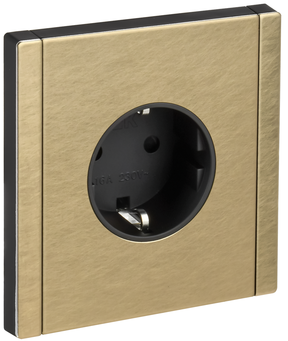 FORTE&PIANO Розетка 1-местная с заземлением с защитными шторками винтовое крепление 16А FP615M металл шампань IEK