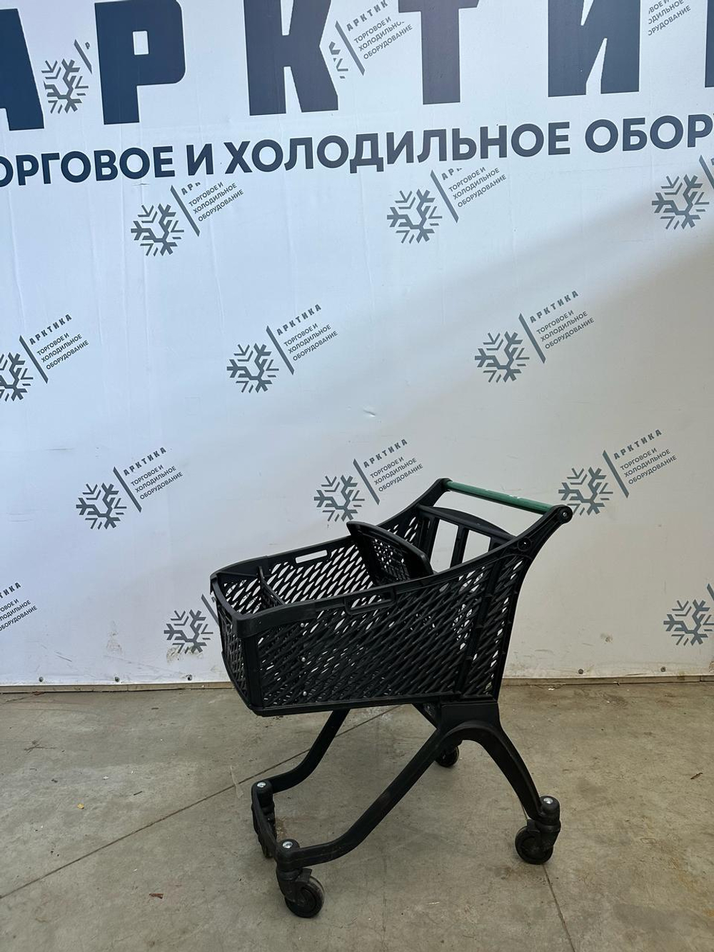 Тележка покупательская на колесиках