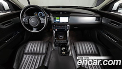 Jaguar XF (X260) 25t — 2017